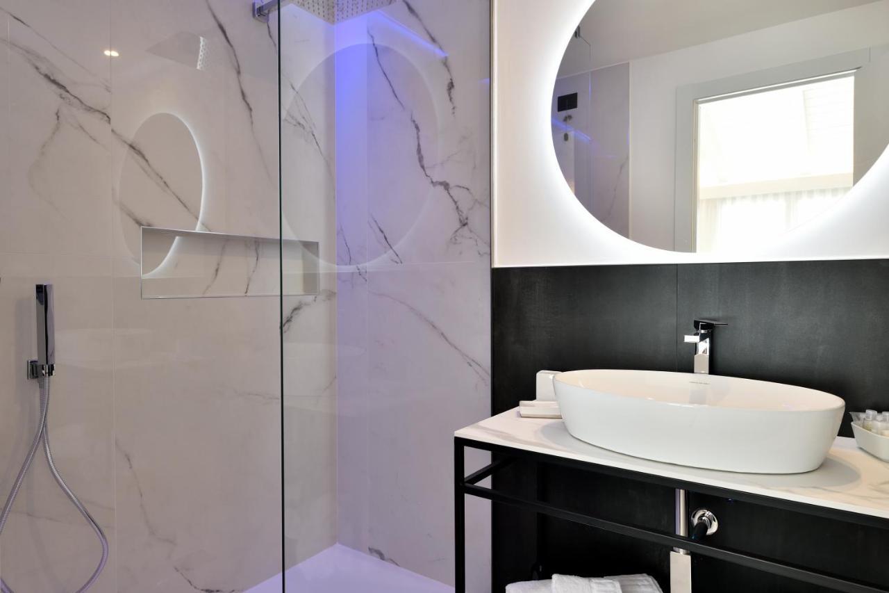 Cara A Bentu - Charming Rooms Tortolì Екстериор снимка